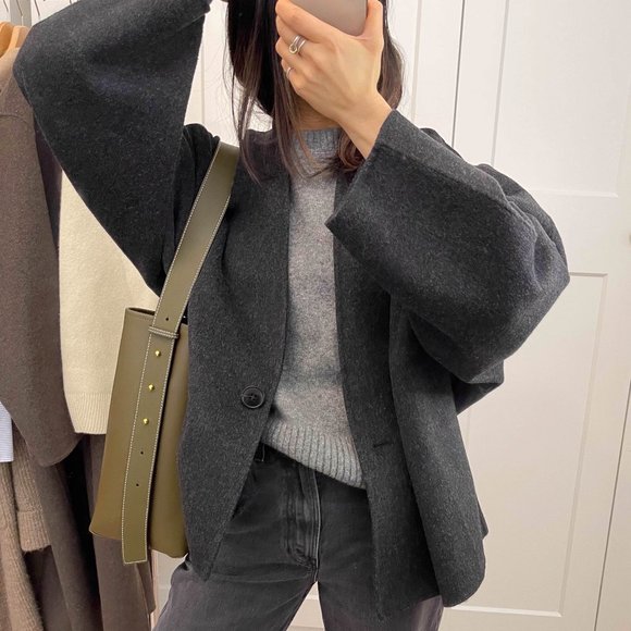 Jolina Leather Bucket Tote - Olive - Picture 3 of 12